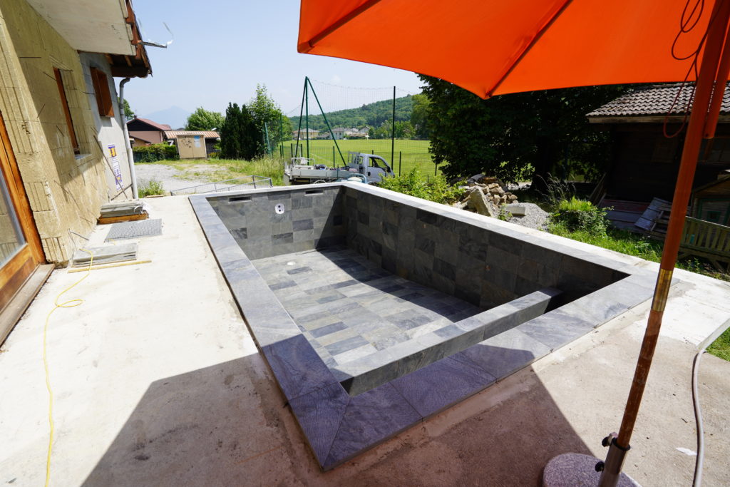 Piscine sur mesure réalisée par DIVILE